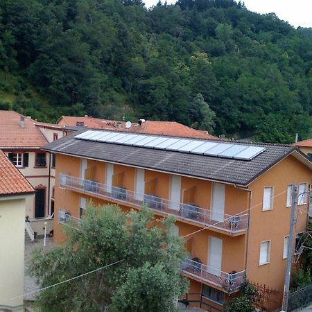 Albergo Amici วาเรเซลิกูเร ภายนอก รูปภาพ