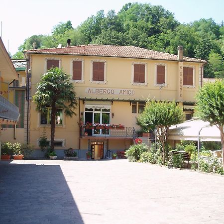 Albergo Amici วาเรเซลิกูเร ภายนอก รูปภาพ