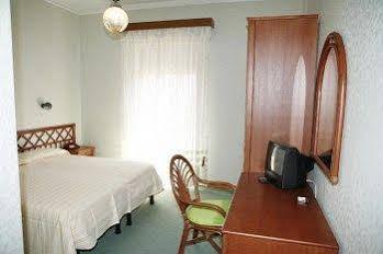 Albergo Amici วาเรเซลิกูเร ภายนอก รูปภาพ