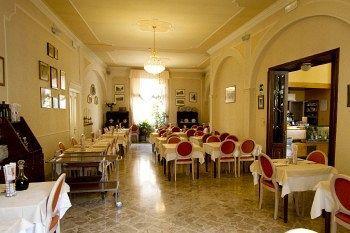 Albergo Amici วาเรเซลิกูเร ภายนอก รูปภาพ
